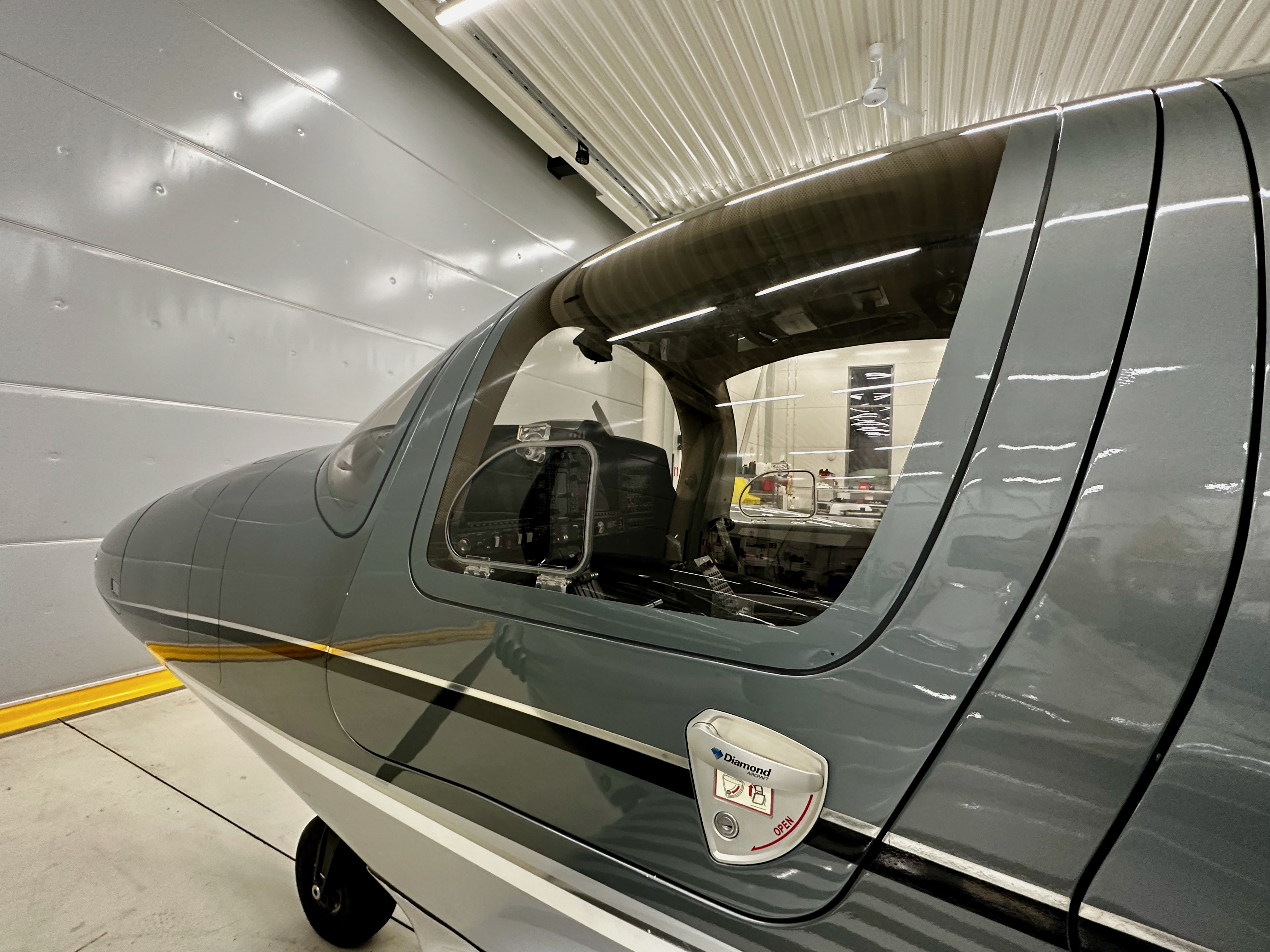 Diamond Aircraft DA62 Year 2022, s/n 62.187, photo 42