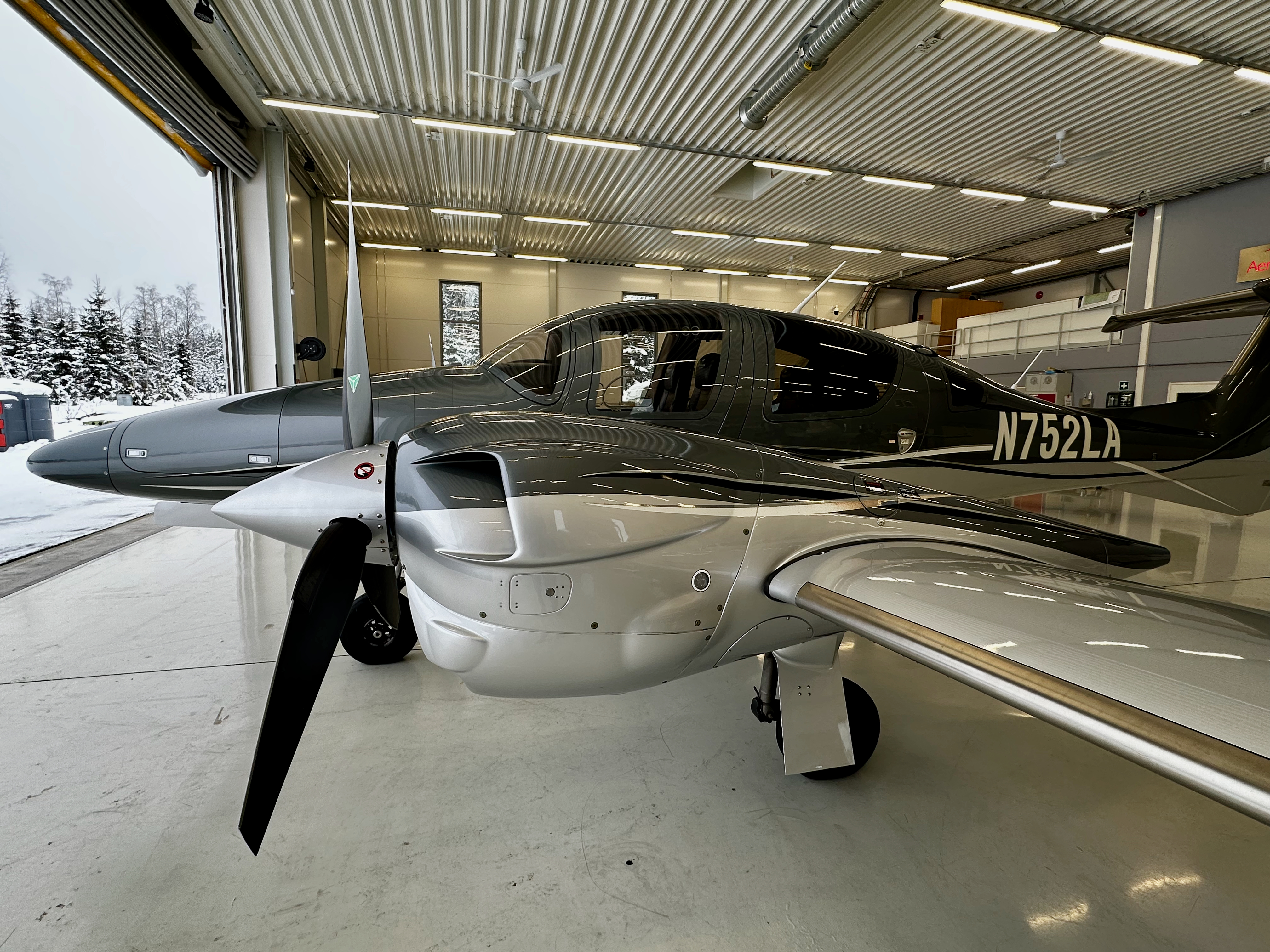 Diamond Aircraft DA62 Year 2022, s/n 62.187, photo 50